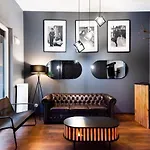 New Praga Ladies\' & Gentlemen\'S Apartments